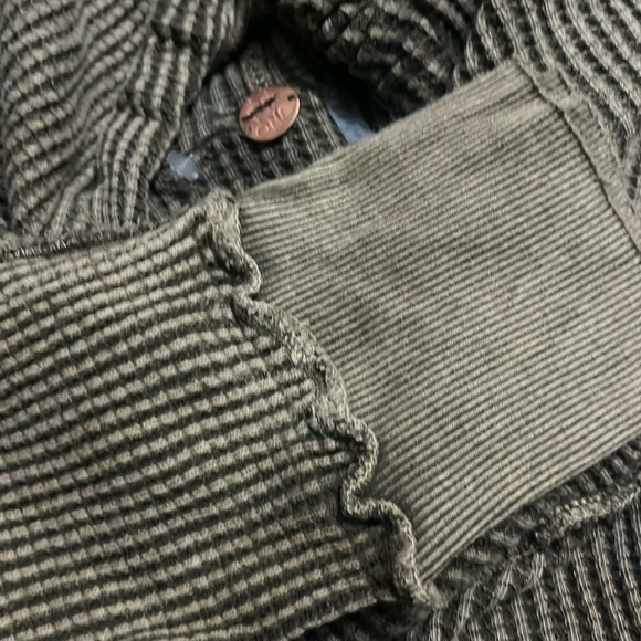 FP One Gannet Hoodie BNWOT < 3 Item (blue, pink ,and brown available ) - Picture 10 of 13